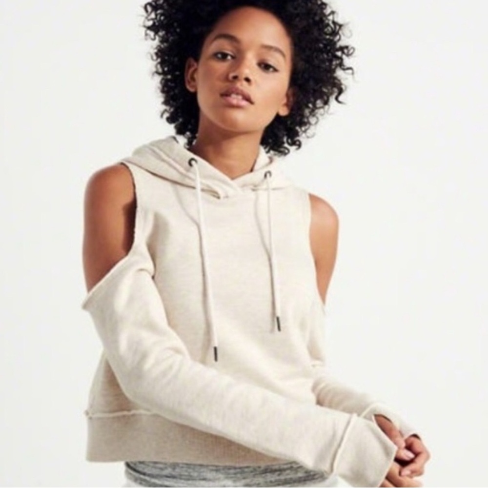 Hollister cold shoulder‎ hoodie womens size M